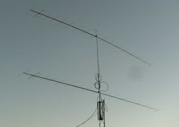 VHF dvojče
