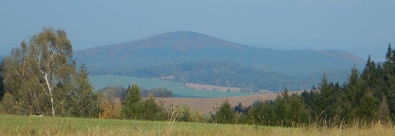 Řísnický vrch - pohled na Velký Blaník