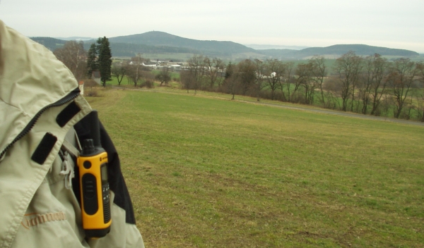 Na Řísnický vrch - leden 2014, v pozadí Velký Blaník